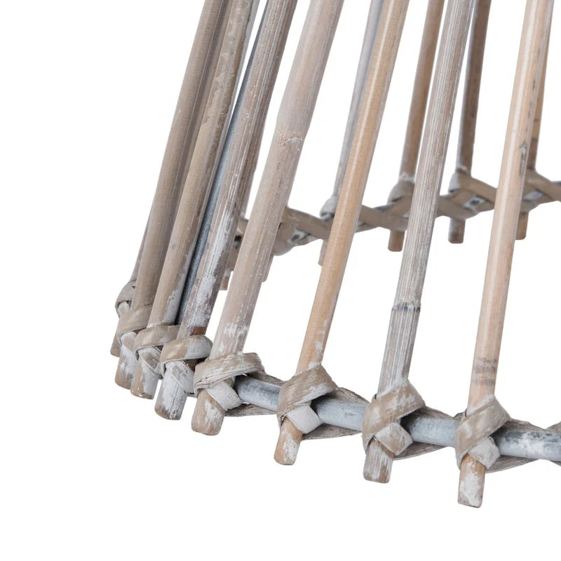 SAFAVIEH Abigail Coastal Round Accent Table - 23 W x 23 L x 20.1 H - 23Wx23Dx20H