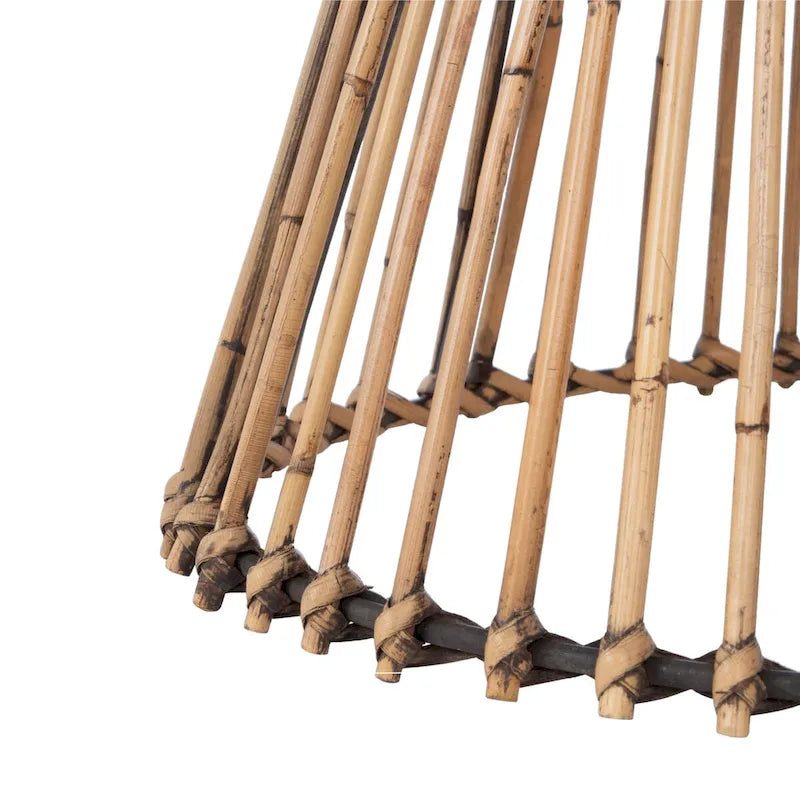 SAFAVIEH Abigail Coastal Round Accent Table - 23 W x 23 L x 20.1 H - 23Wx23Dx20H